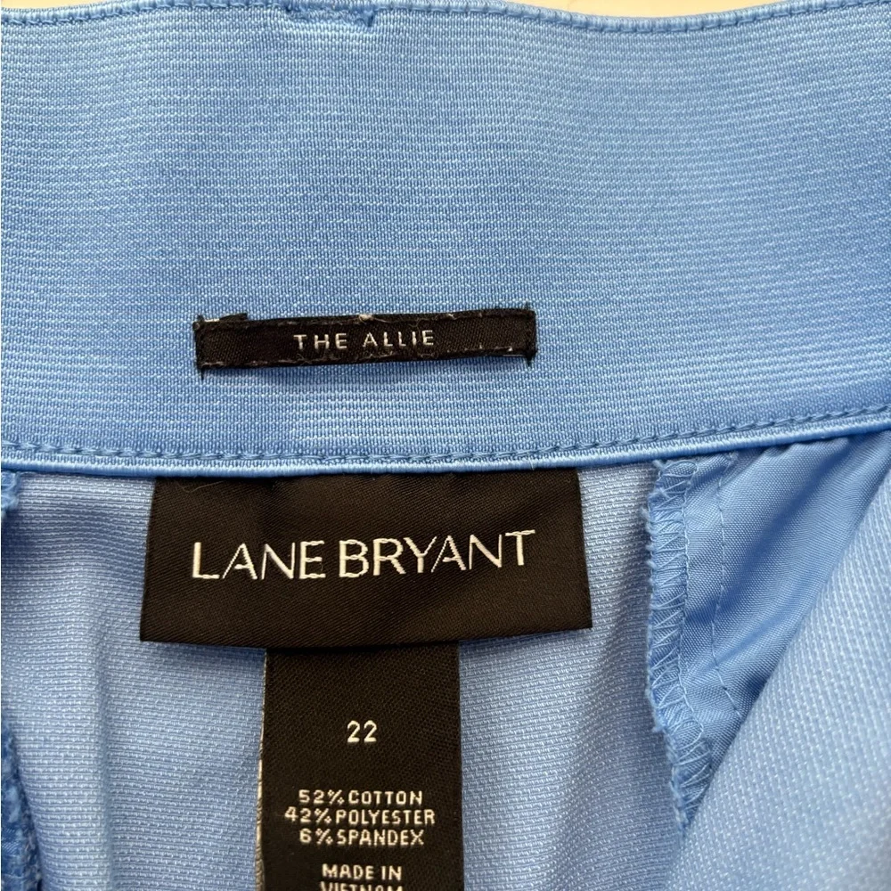 Lane Bryant‎ The Allie Blue Scalloped Hem Shorts Size 22